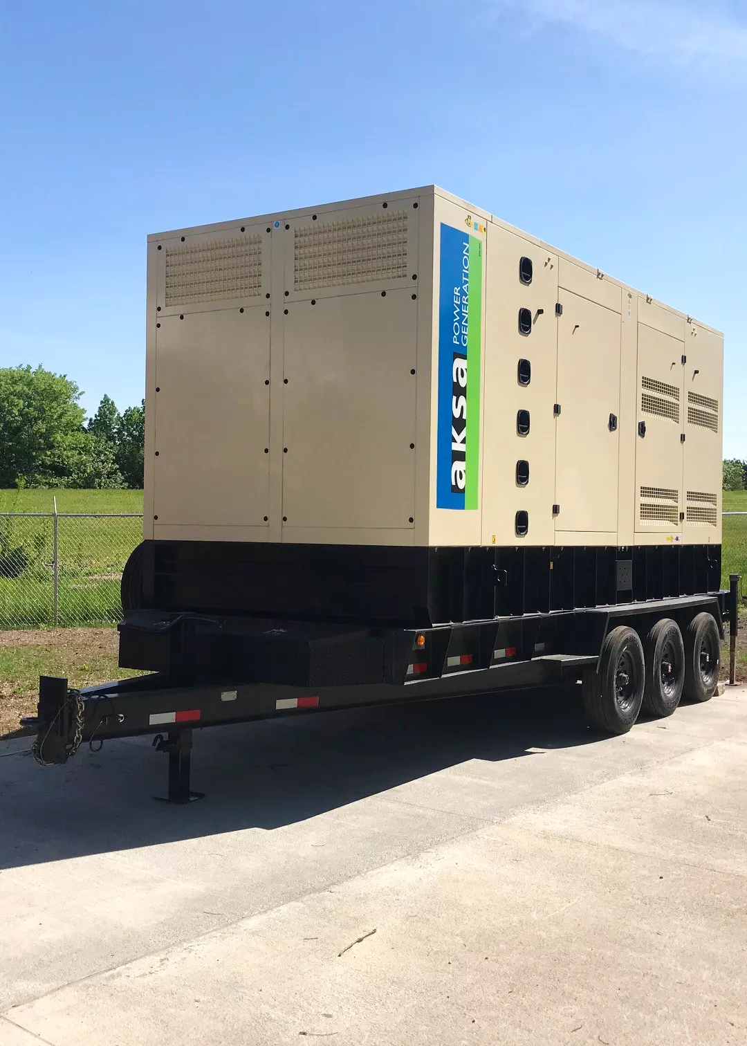 20-1235E Emp LS 2 - 2.jpg